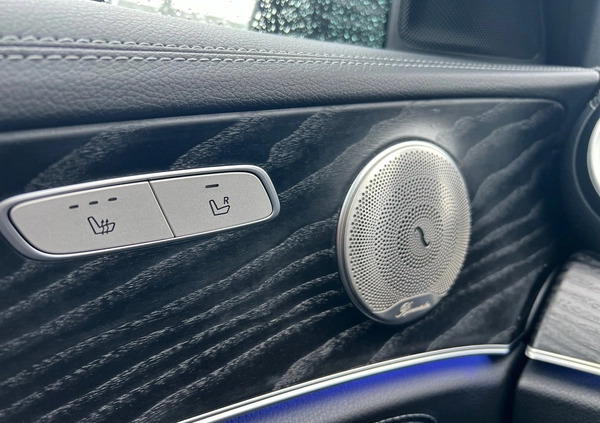 Mercedes-Benz Klasa E cena 135900 przebieg: 72000, rok produkcji 2019 z Rudnik nad Sanem małe 232